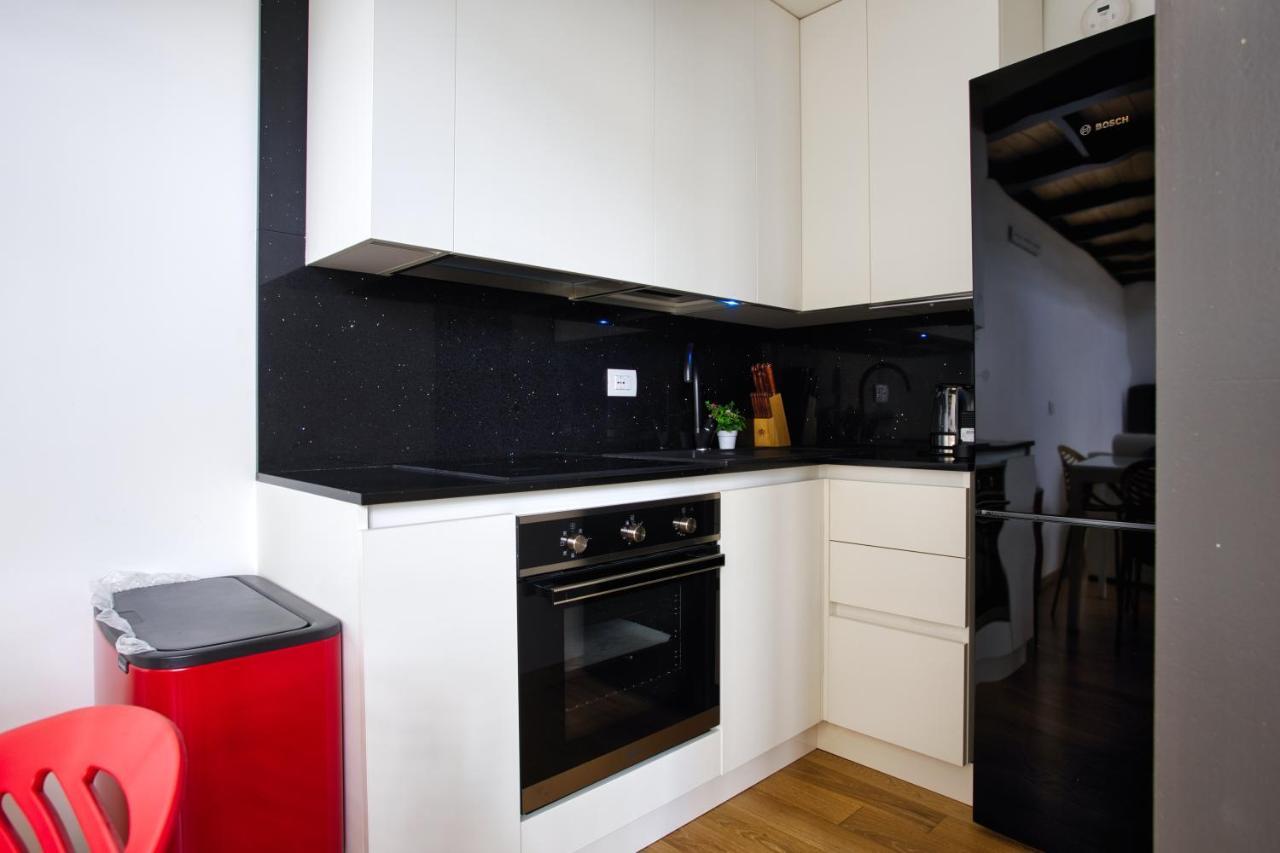 Apartamento Joivy Charismatic 1-Bed Flat With Parking Milán Exterior foto