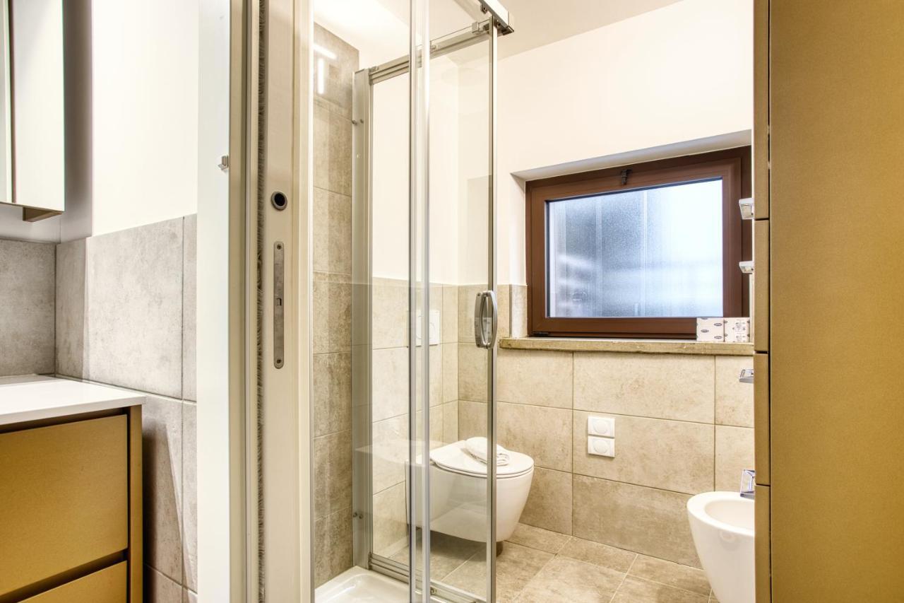 Apartamento Joivy Charismatic 1-Bed Flat With Parking Milán Exterior foto